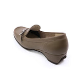 CELIA GEMS Oak Soft Walking Loafers