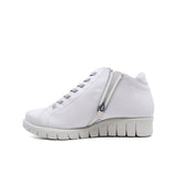 CORI Anti-Slip Short Boots — White