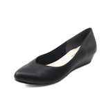 DEW4 Classic Black The Classic Pumps