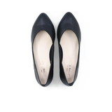 DEW4 Classic Black The Classic Pumps