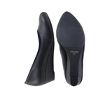 DEW4 Classic Black The Classic Pumps