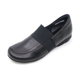 KUROMU Black Soft Walking Slip-Ons