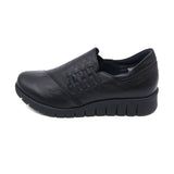 KURUMI Black Anti-Slip Soft Walking Slip-Ons