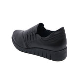 KURUMI Black Anti-Slip Soft Walking Slip-Ons