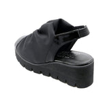 MOYU Black Bunion Fit Stretch Sandals