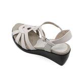 RIKKI Vanilla Soft Walking Sandals