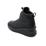 SKYE2 Black Anti-Slip Sneaker Boots