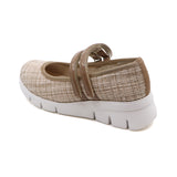 TOMOKA Cream EndureLite Soft Walking Slip-ons