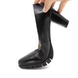DORIS Black Soft Walking Pumps