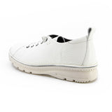 Reiya White The Ultra Light Wide Fit