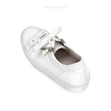 WALTZ White Soft Walking Sneakers
