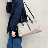 BIANCA SQUARE-M Taupe x Black 2 Ways Tote