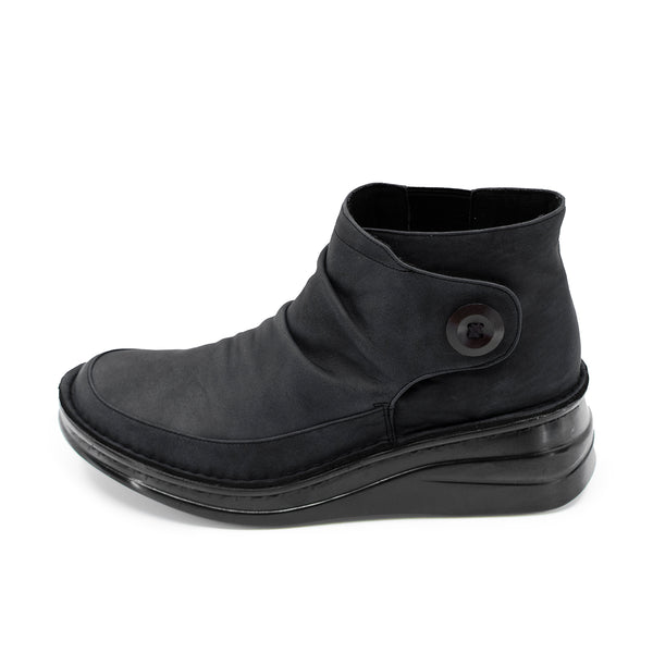 Bimu Black Real Support Soft Boots