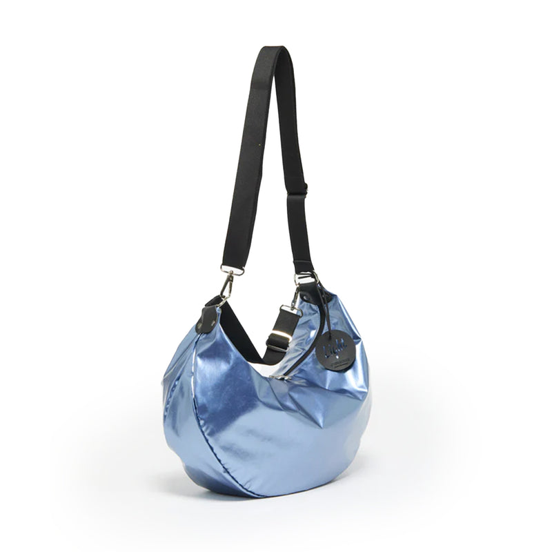 CHARLIE 2 WAYS EXTRA LIGHT HALF-MOON BAG Metallic Blue