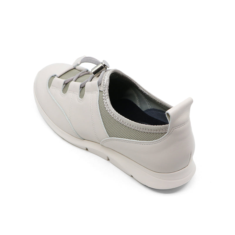 Cloud Pearl Extra Light Sneakers