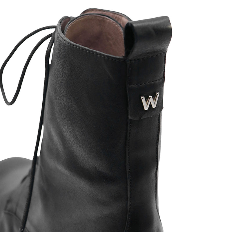 ESTREL Black WondersFly Leather Boots