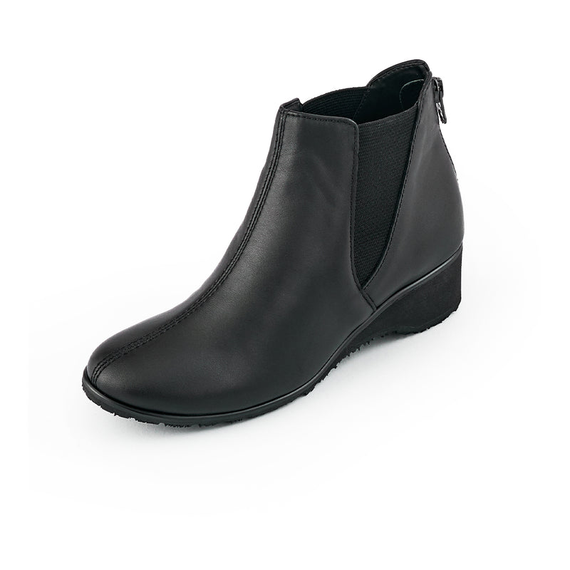 Kuni Black Anti Slip Soft Boots