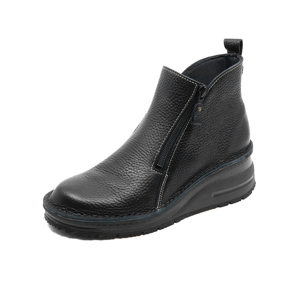 NAWA Shrink Black Anti-Slip Wide Fit Short Boots