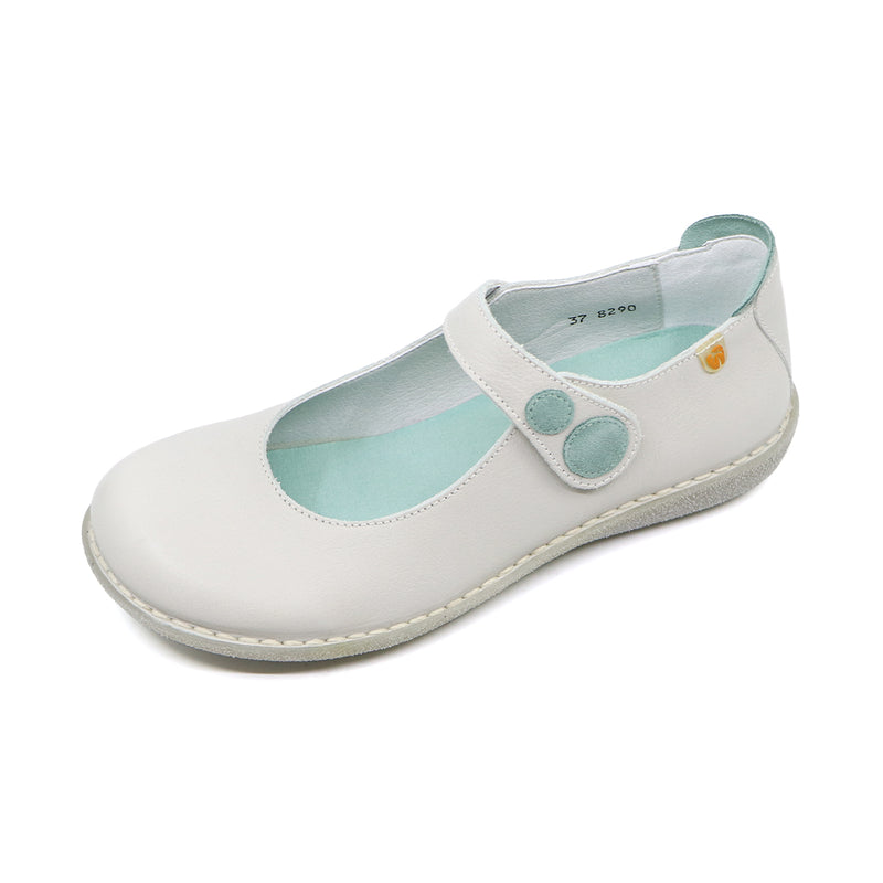 PASS BUTTON Off White STRAP FLATS