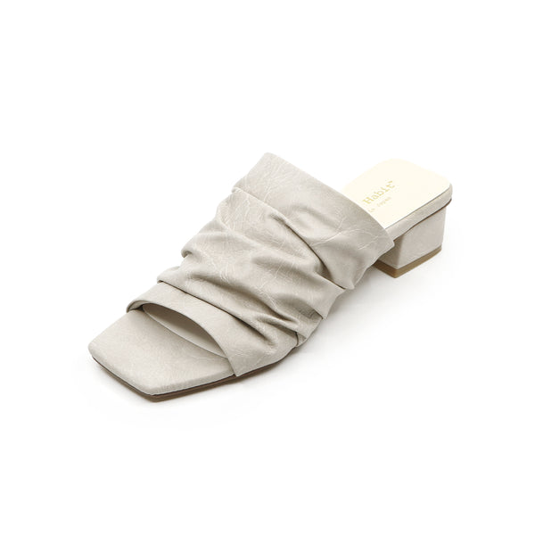 Rize2 Ivory Soft Sandals