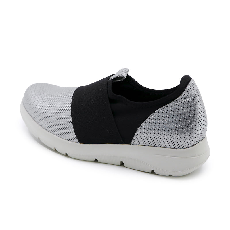 Senri Silver Ultra Light Soft Sneakers