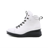 Skye2 Ivory ANTI-SLIP Sneaker Boots