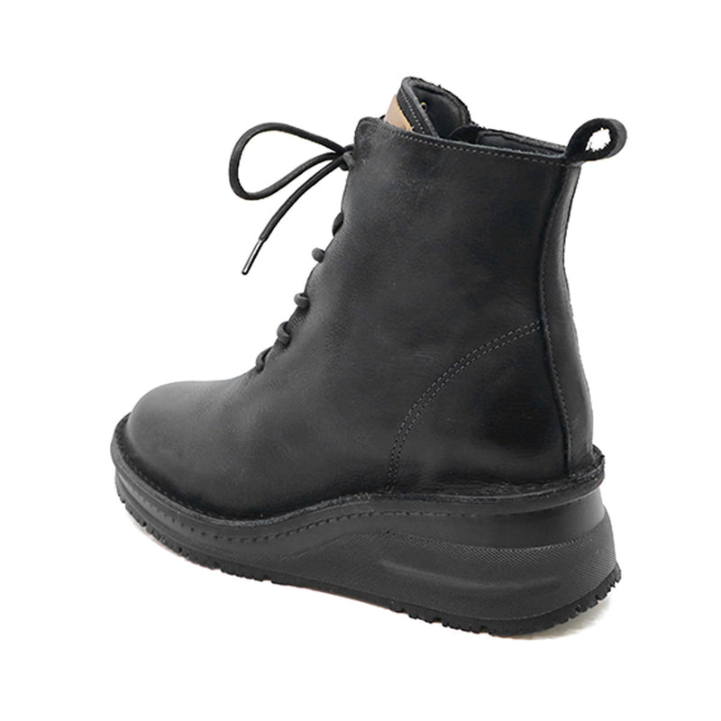 SUKA Black Anti Slip Wide Fit Leather Boots