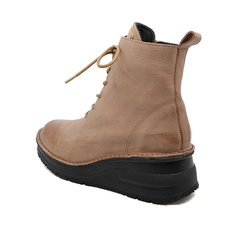 SUKA Camel Anti Slip Wide Fit Leather Boots