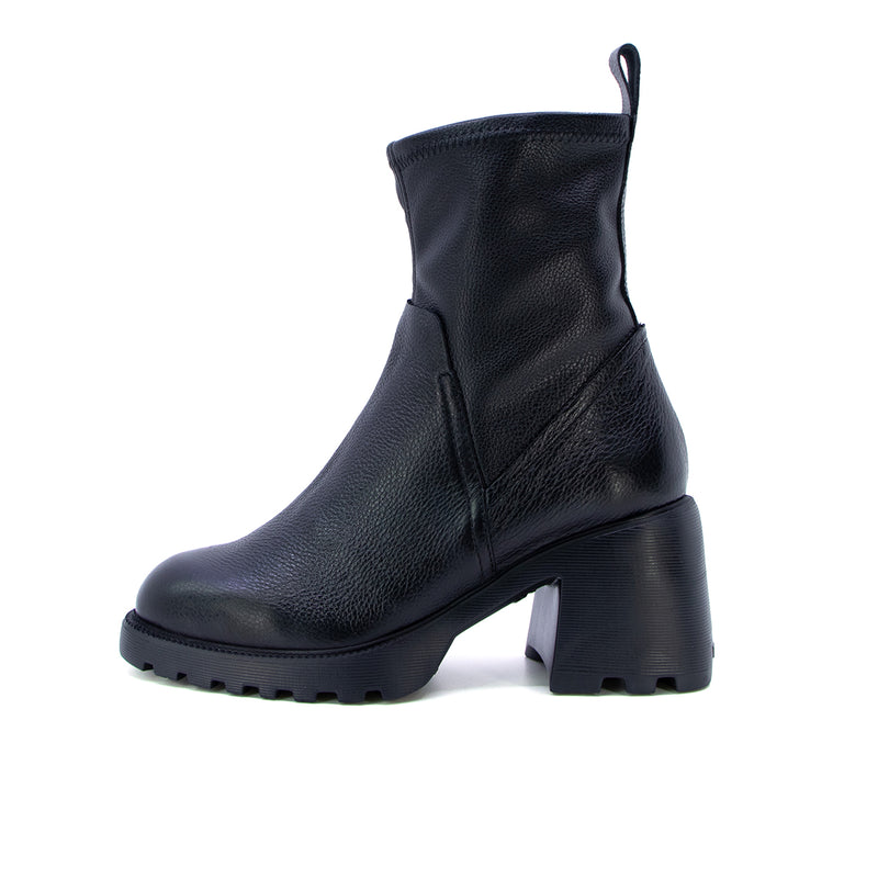 Talvi All Black Ultra Light Heel Boots