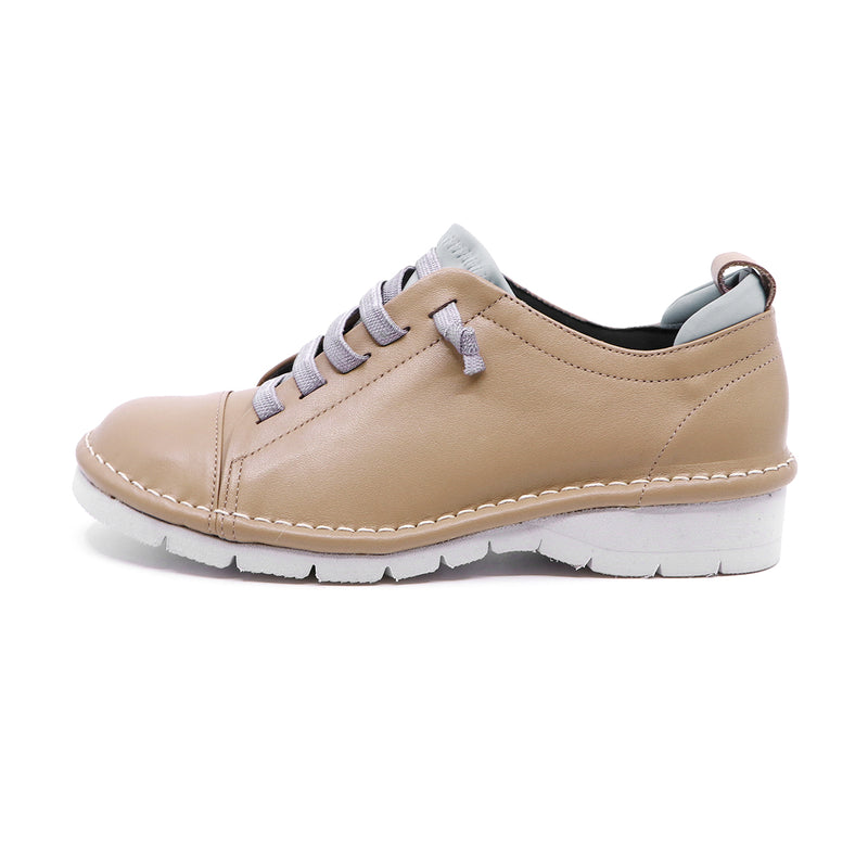 Tori Moca Beige Ultra Light Sneakers