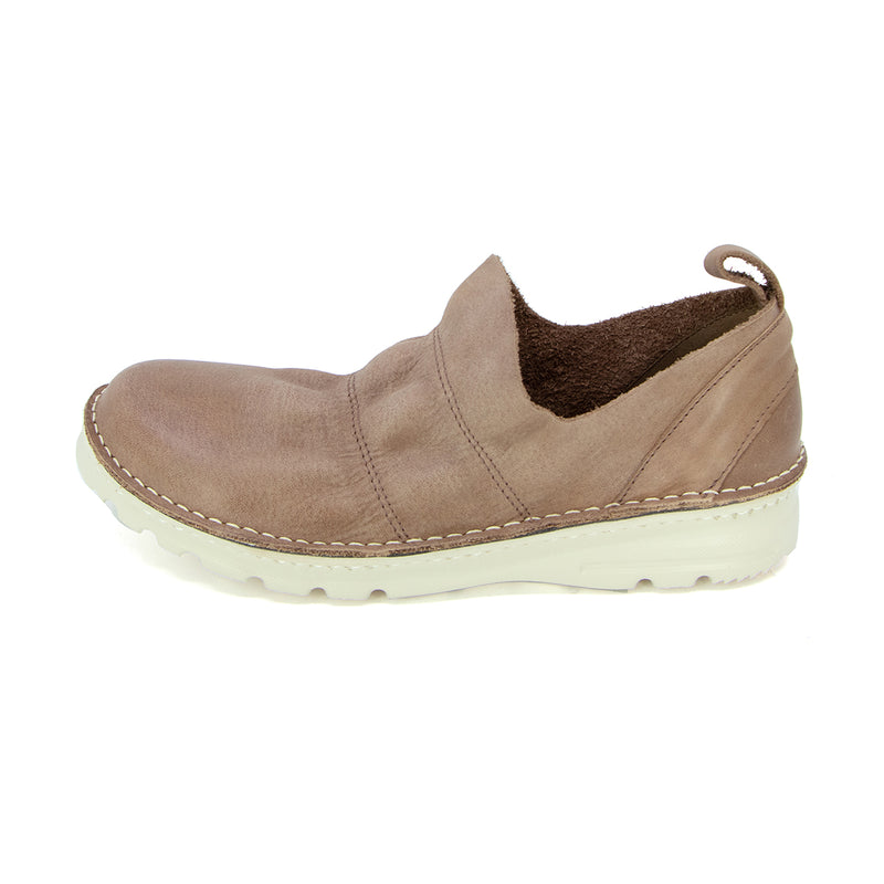 Uno Rossy Brown the Ultra Light & Wide Fit Slip on