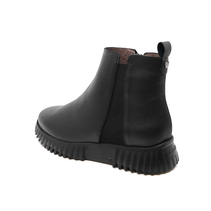VIENA Black WondersFly Boots