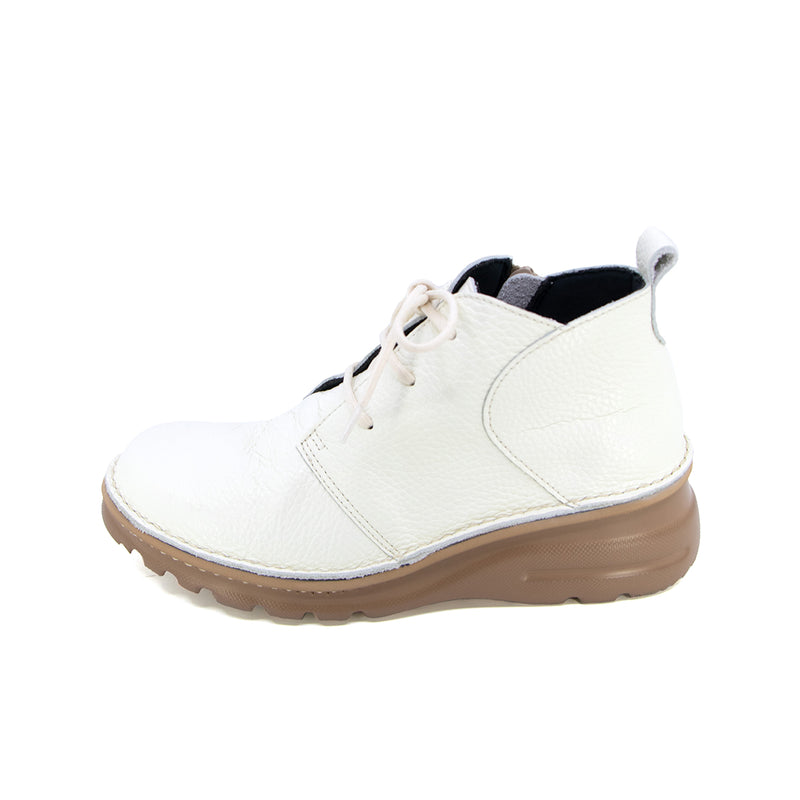 Wata Ivory Ultra Light & Wide Fit Short Boots