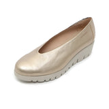 Willow Champagne Soft Walking FLY
