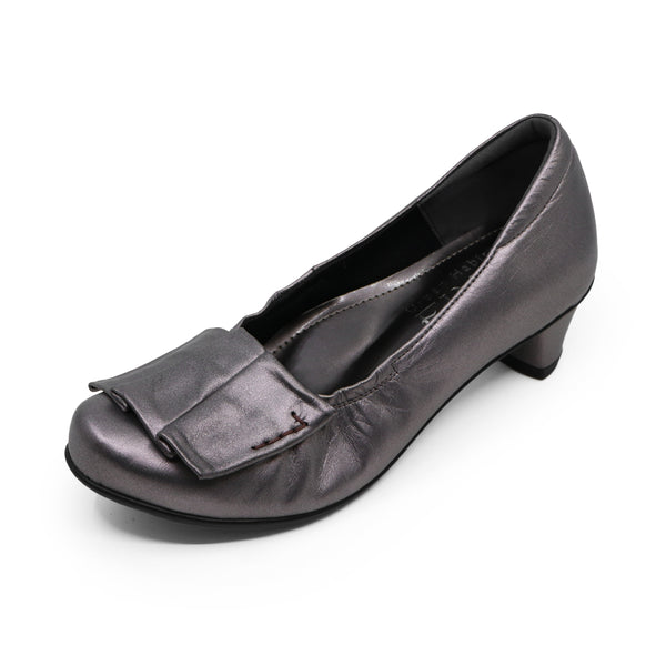 Kihin Dark Silver Soft Walking Pumps