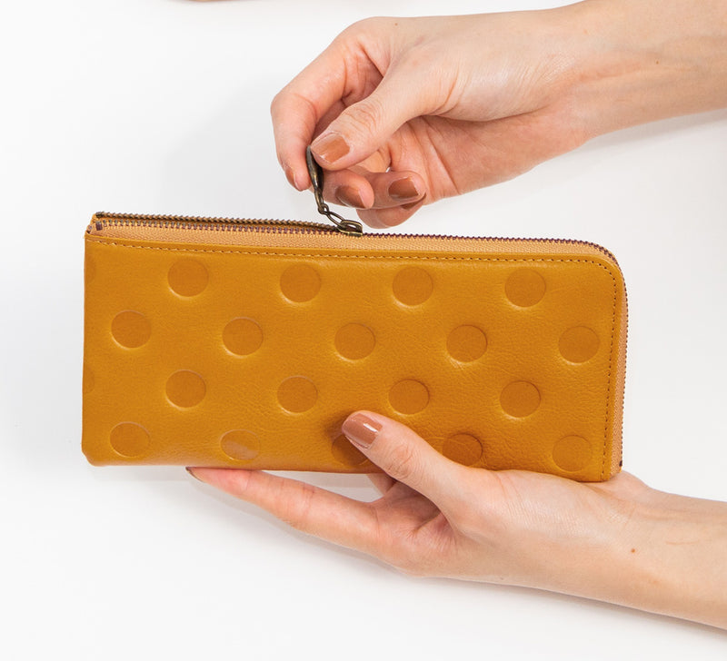 EN Thin Dot Wallet Camel Brown
