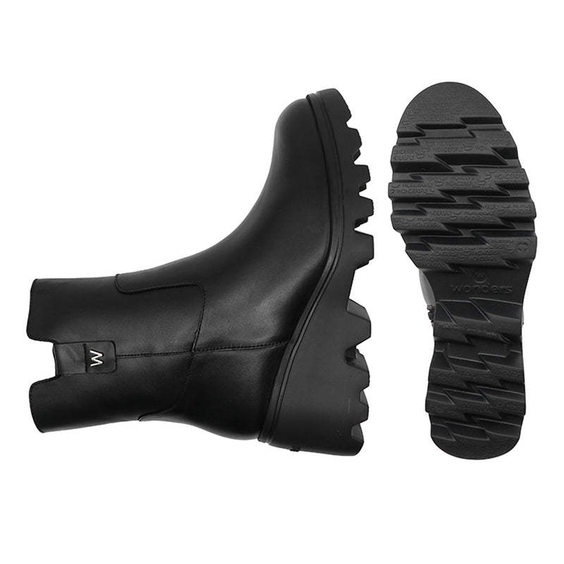 GELA2 Black Weatherlock WondersFly Platform Boots