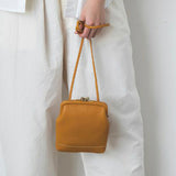 Itsu Mono Futako Gamaguchi Pochette Mustard