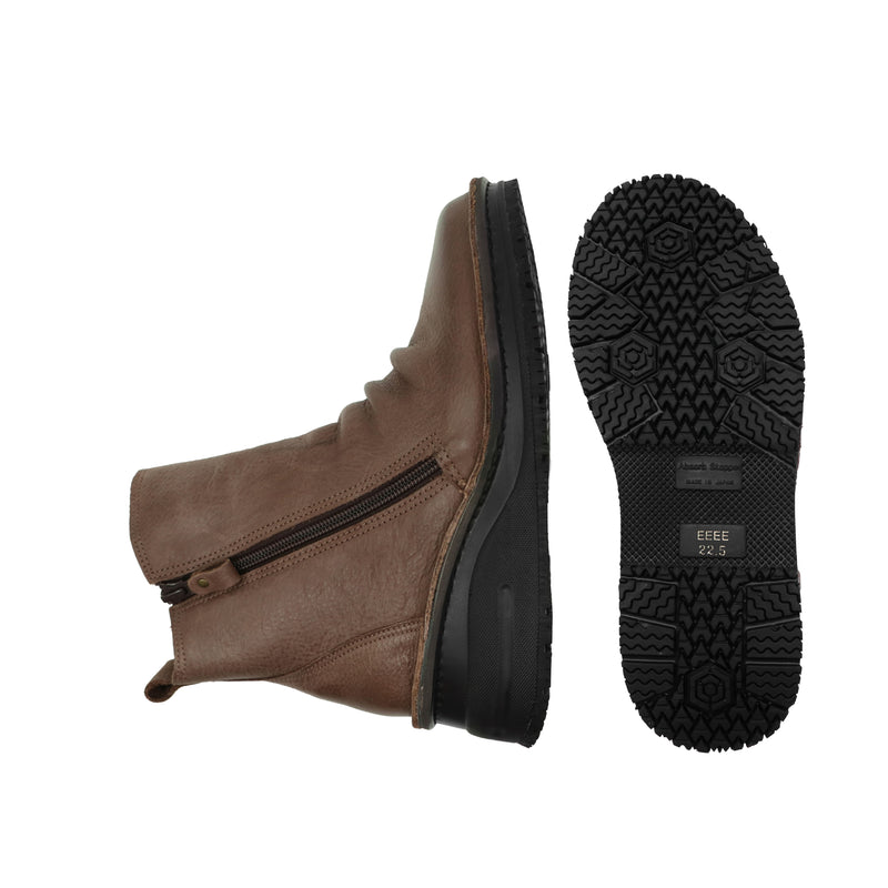 RINKO Dark Brown Anti-Slip Wide Fit Boots
