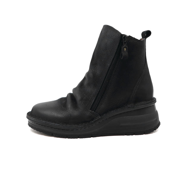 RINKO Black Anti-Slip Wide Fit Boots