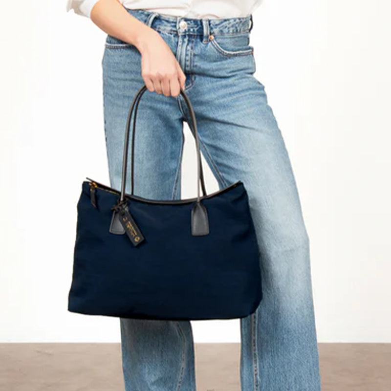 GIULIETTA-38 LINYLEN TOTE Navy
