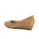 Dew4 Camel Brown the Classic Pumps