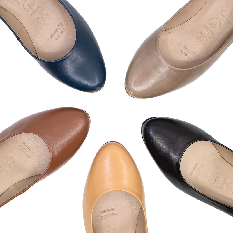Doris Navy Soft Walking Pumps
