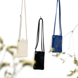 Petal Phone Pochette Blue