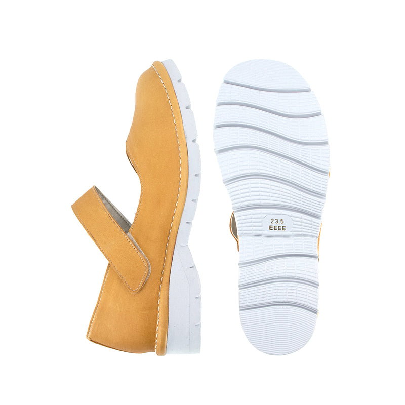 Mino2 Camel Wide Fit Strap Flats